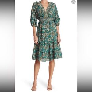 Max Studio Green mid peasant dress